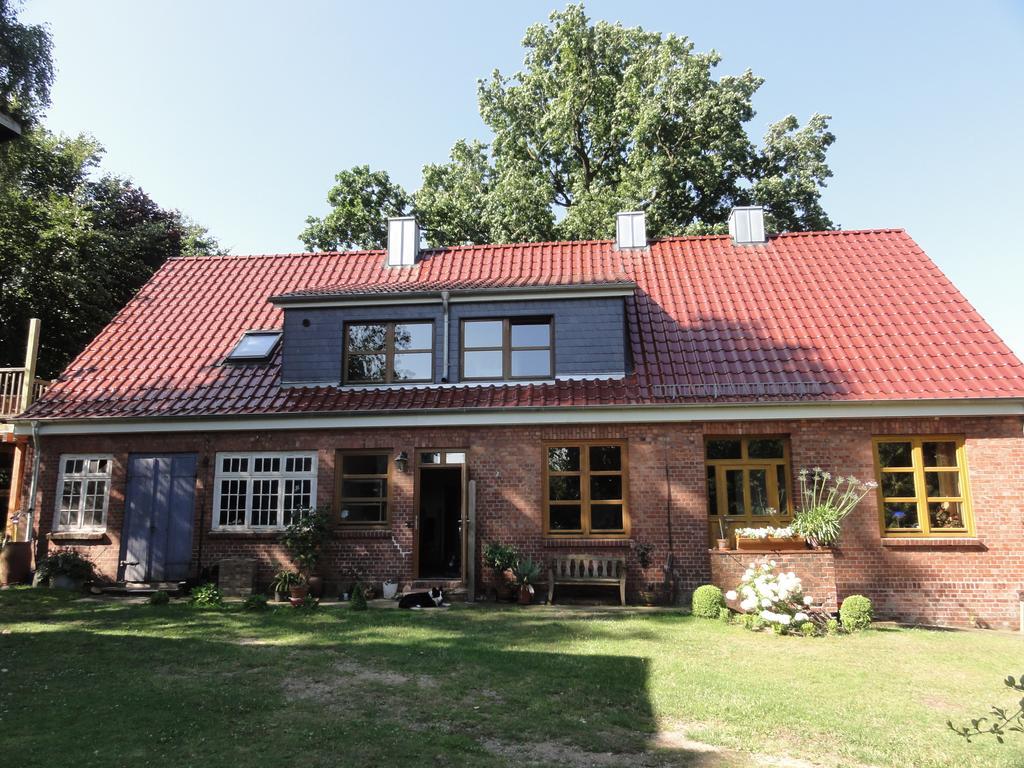 Hof Rahlf Im Naturpark Aukrug Hennstedt (Steinburg) Exterior foto
